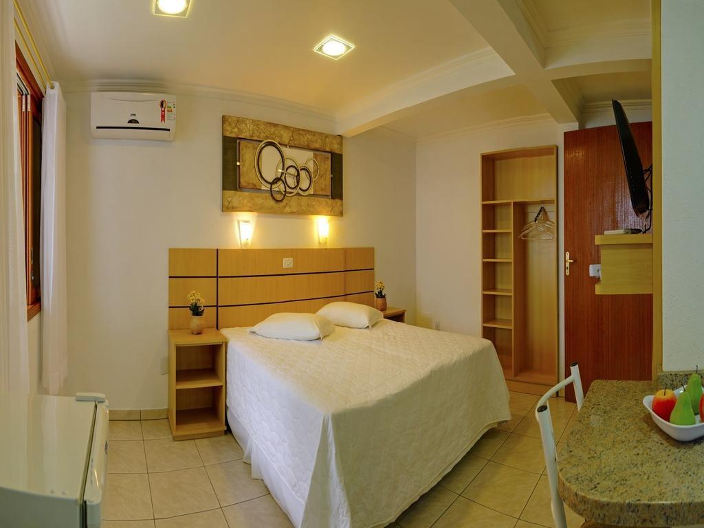 Morada Do Sol Apart Hotel Garopaba Ruang foto